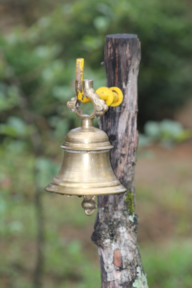 The Bell in Chestnut Grove Himalayan Lodge 